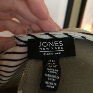 Jones New York casual tee with knot sleeves.